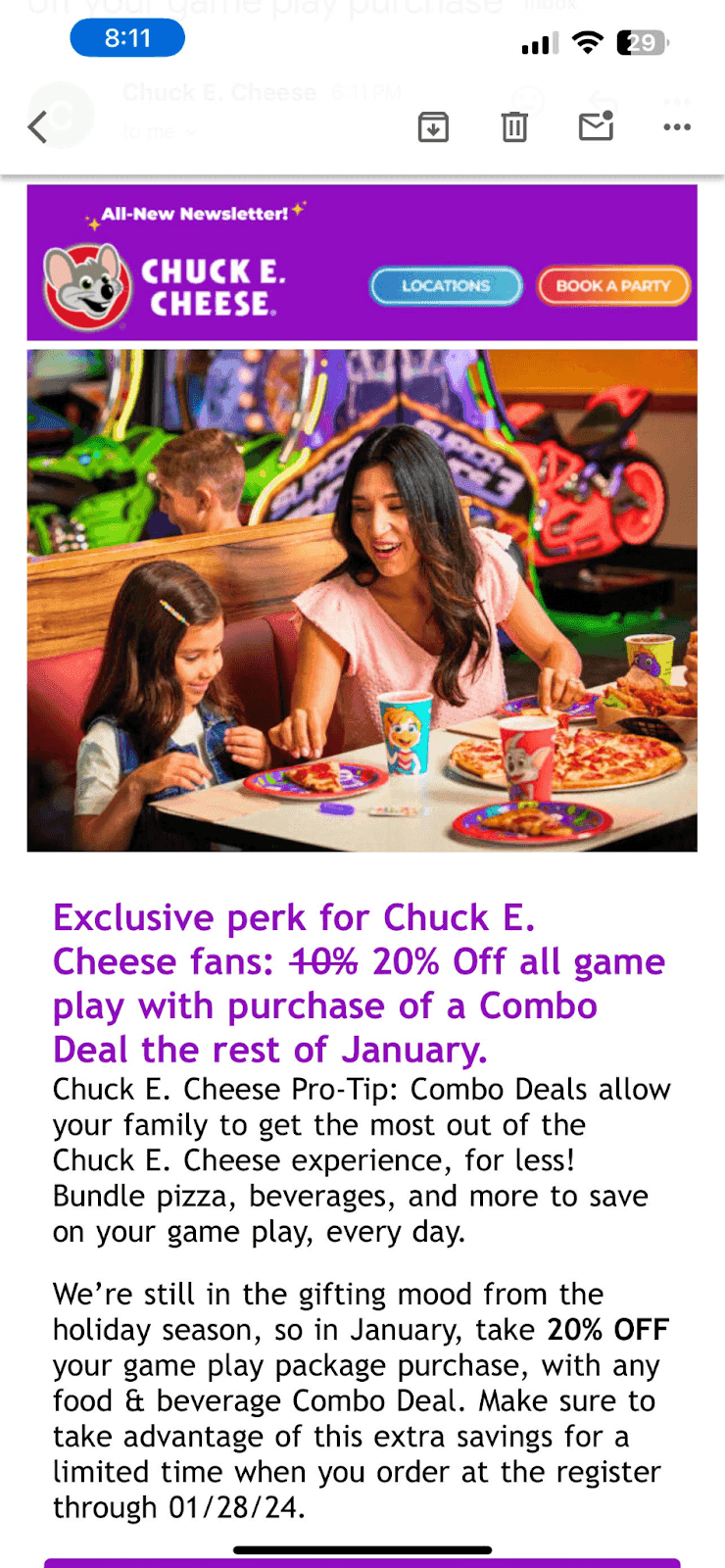 Chuck E Cheese.png